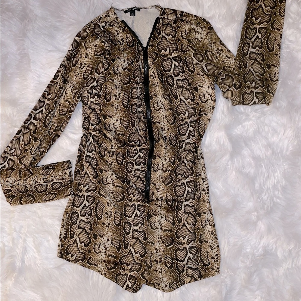 Fashion Nova Snakeskin Jumpsuit With Zipper